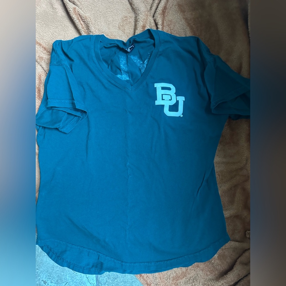 Baylor V-Neck T-Shirt with BU Logo